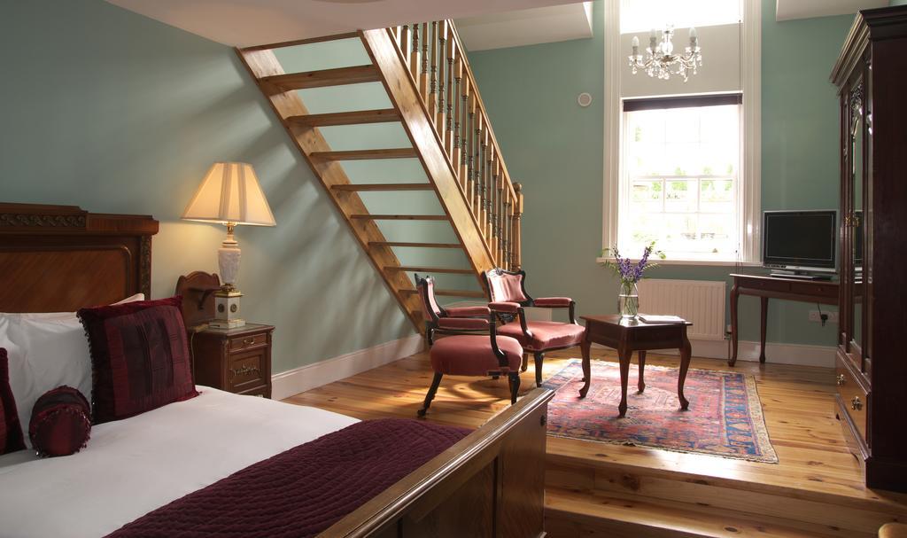 Viewmount House Hotel Лонгфорд Стая снимка